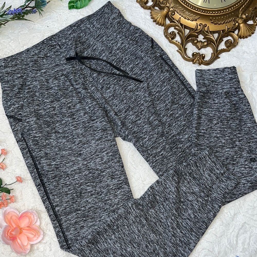 Lululemon Gray Joggers